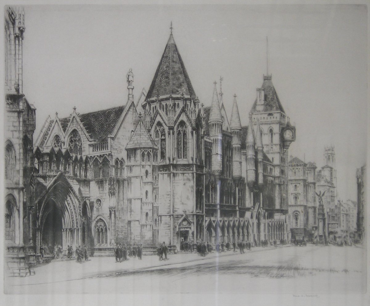 Image of Royal Courts of Justice (Strand Entrance)