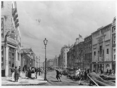 Image of Piccadilly looking towards the City