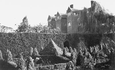 Image of The Box Garden, Beckley Park, Oxon